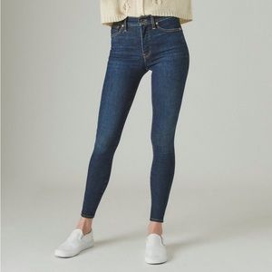 Uni Fit Ankle Skinny Jeans︱Lucky Brand